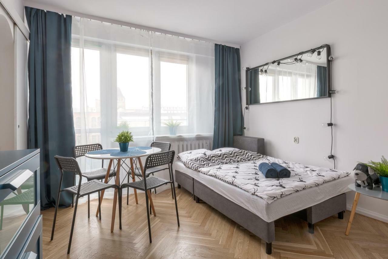 Animal House - StayinWrocław Extérieur photo
